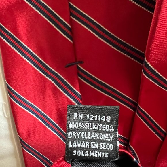 US Polo Association Red/Blue/White Striped Silk Tie - Picture 4 of 4